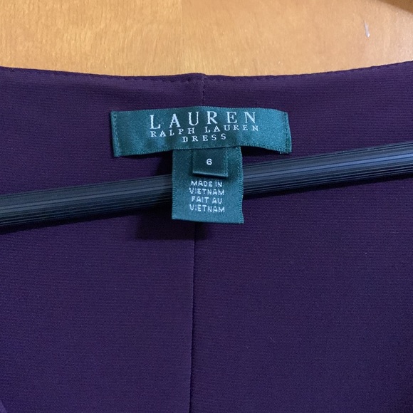 Short sleeve dress - Picture 3 of 5